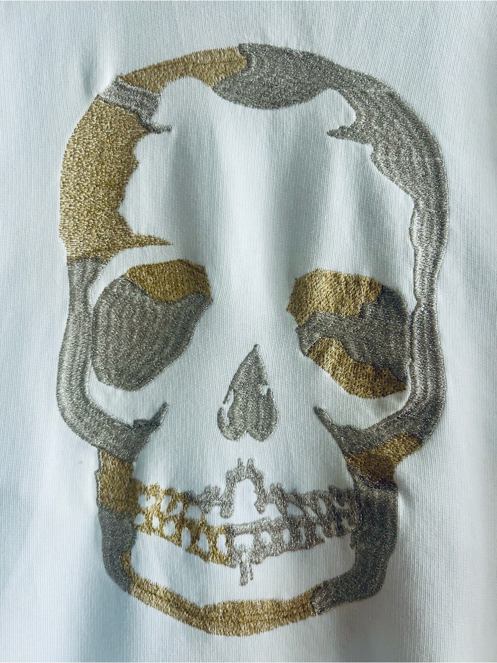 Zadig & Voltaire White Sweatshirt with Gold Skull Graphic - Picture 3 of 8